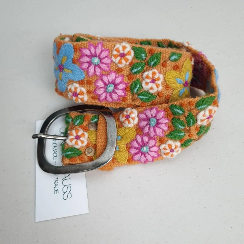 Jenny Krauss Belt Womens Small In the Garden Wool Floral Embroidered Boho Peru